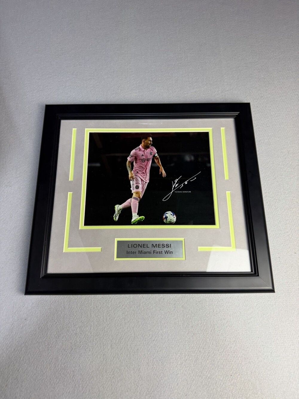 Lionel Messi Inter Miami First Win Photo Framed 10x8 Facsimile Signature Auto - Picture 6 of 6
